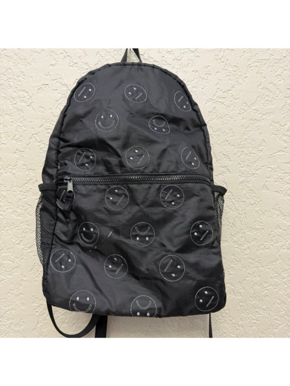 Art Class Backpack - Picture 2 of 8